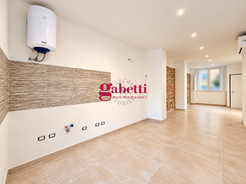 Trilocale in Vendita a Firenze, 320'000&euro;, 65 m²