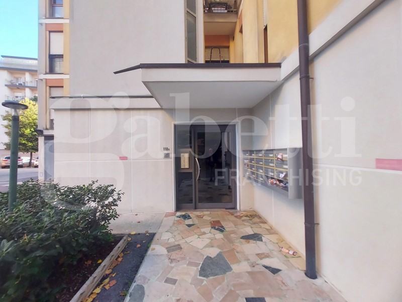 Appartamento in Vendita a Treviso, 175'000&euro;, 107 m², con Box