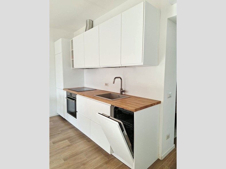 Bilocale in Affitto a Milano, 1'100&euro;, 55 m², arredato