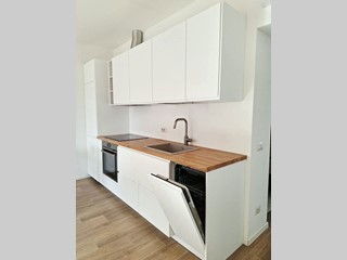 Bilocale in Affitto a Milano, 1'100&euro;, 55 m², arredato
