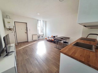 Bilocale in Affitto a Milano, 1'100&euro;, 55 m², arredato