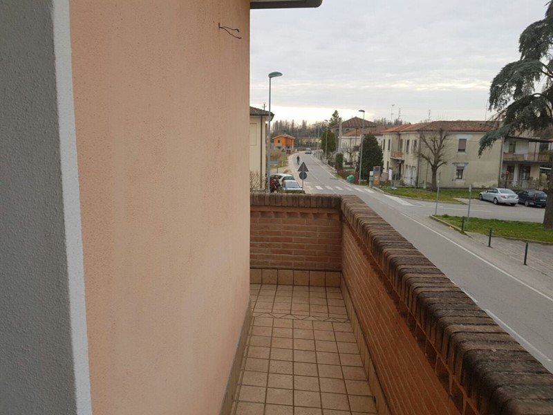 Bilocale in Vendita a Rovigo, 75'000&euro;, 60 m², arredato