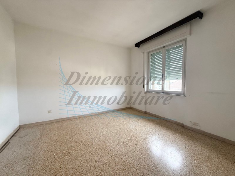 Bilocale in Vendita a Rosignano Marittimo, zona Rosignano Solvay, 120'000&euro;, 58 m²