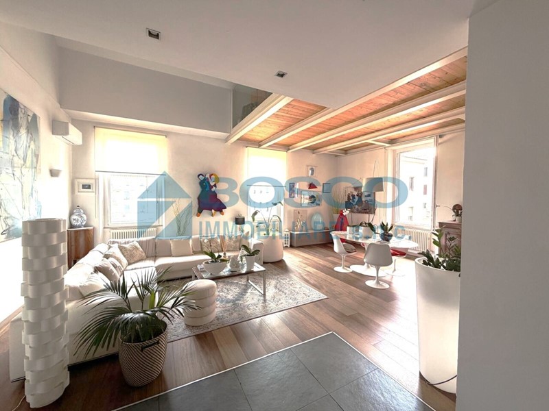 Appartamento in Vendita a La Spezia, 560'000&euro;, 200 m²