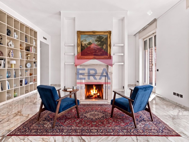 Appartamento in Affitto a Milano, 4'500&euro;, 221 m²