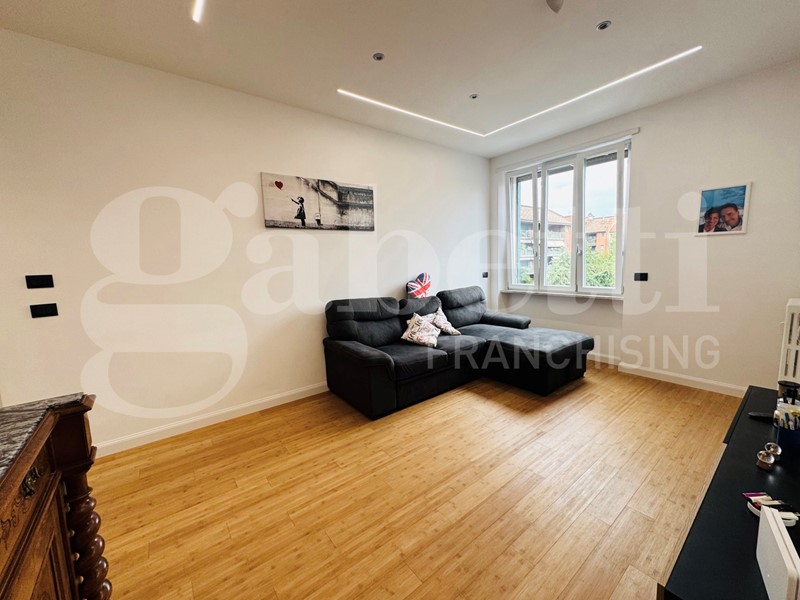 Appartamento in Vendita a Torino, 289'000&euro;, 119 m²