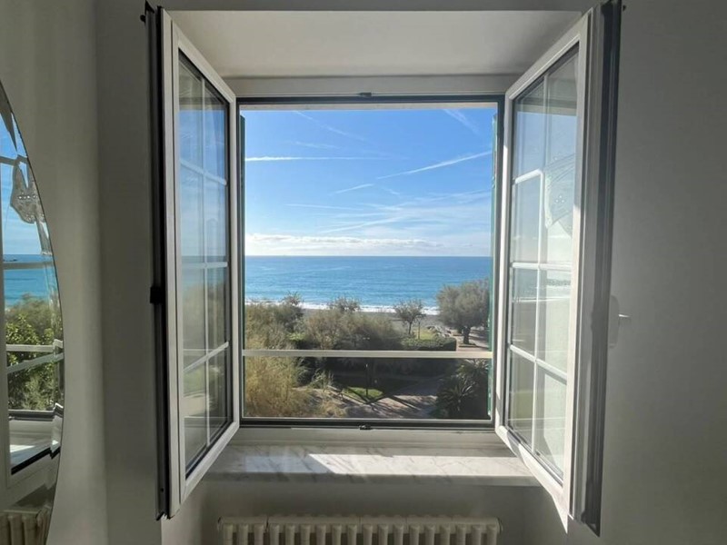 Quadrilocale in Affitto a Sestri Levante, zona Riva Trigoso, 900&euro;, 60 m²