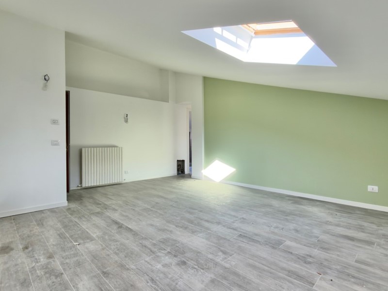 Bilocale in Vendita a Brescia, 165'000&euro;, 70 m²