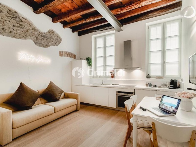 Bilocale in Affitto a Como, 1'000&euro;, 43 m², arredato