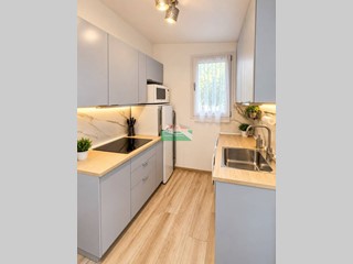 Trilocale in Vendita a Ravenna, 195'000&euro;, 70 m², arredato