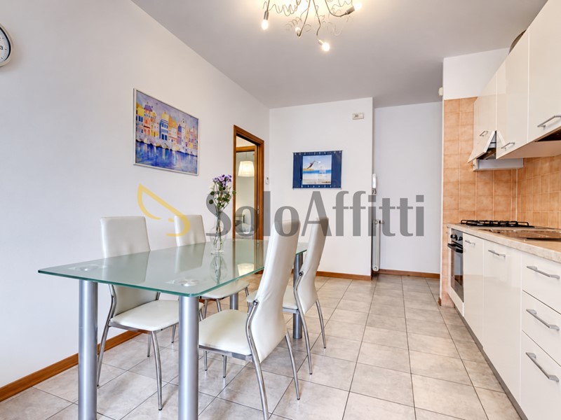 Appartamento in Affitto a Firenze, 1'300&euro;, 80 m², arredato