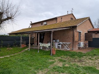 Trilocale in Vendita a Grosseto, zona Principina Terra, 179'000&euro;, 55 m², arredato