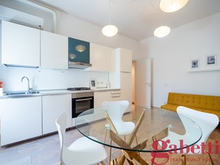 Bilocale in Vendita a Milano, 249'000&euro;, 48 m², arredato