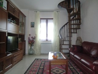 Quadrilocale in Vendita a Ponsacco, zona Periferia, 83'000€, 120 m²