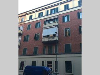 Trilocale in Vendita a Torino, zona Barriera di Milano - Regio Parco, 27'000€, 57 m²