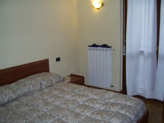 Bilocale in Vendita a Gallarate, zona Cascinetta, 95'000€