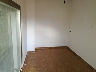 Trilocale in Vendita a Vibo Valentia, zona zambrone, 35'000€, 75 m², arredato