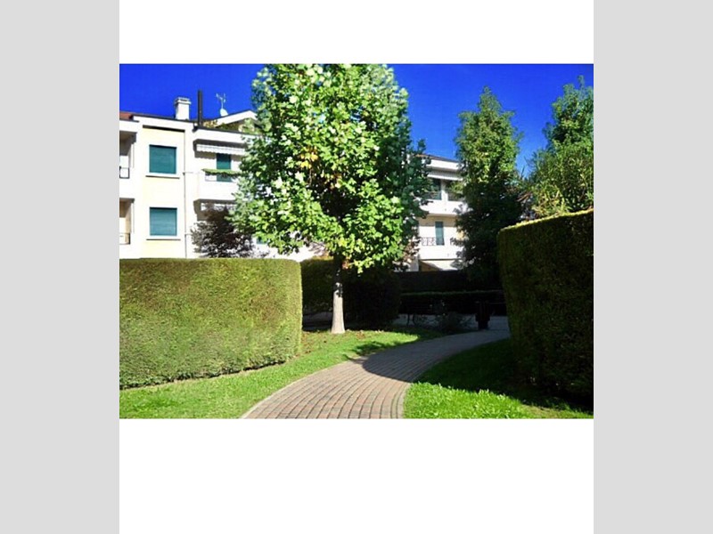Trilocale in Vendita a Padova, zona Roncaglia , 115'000€, 52 m²