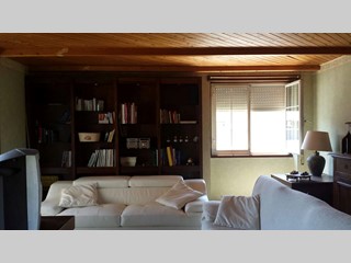 Appartamento in Vendita a Latina, zona Via Villafranca, 200€, 130 m²