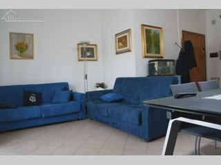 Appartamento in Vendita a Perugia, zona San Martino in Colle, 140'000€, 130 m²