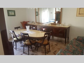 Quadrilocale in Vendita a Messina, 59'000€, 80 m², arredato