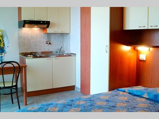 Monolocale in Affitto a Rimini, zona Viserba, 450€, 25 m², arredato