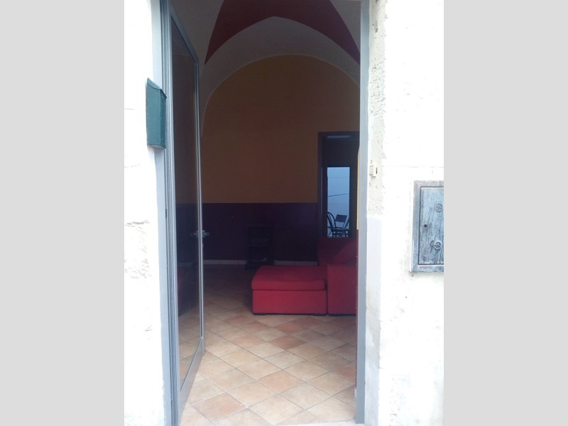 Appartamento in Affitto a Lecce, zona Porta Napoli, 420€, 80 m², arredato