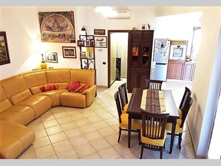 Trilocale in Vendita a Ladispoli, zona Domitilla, 199'000€, 100 m²