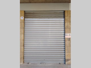 Box in Vendita a Catania, zona Gravina di Catania, 28'000€, 16 m²