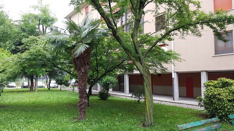 Bilocale in Vendita a Trezzano sul Naviglio, 80'000€, 60 m²