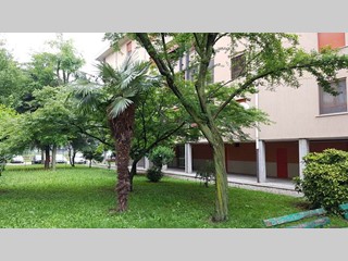 Bilocale in Vendita a Trezzano sul Naviglio, 80'000€, 60 m²