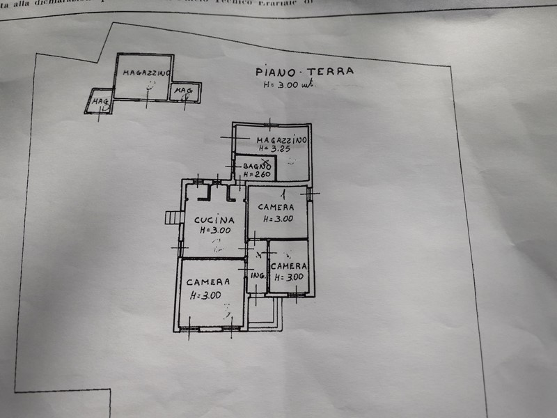 Villa in Vendita a Silea, zona Centrale , 130'000€, 121 m², con Box