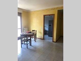Trilocale in Vendita a Villorba, zona Villorba, 95'000€, 70 m², arredato, con Box