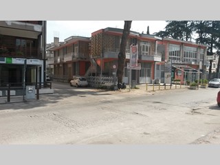 Immobile commerciale in Vendita a Nola, 599'000€, 1250 m²