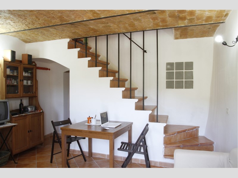 Casa Indipendente in Vendita a Ovindoli, zona San Potito, 85'000€, 100 m², arredato