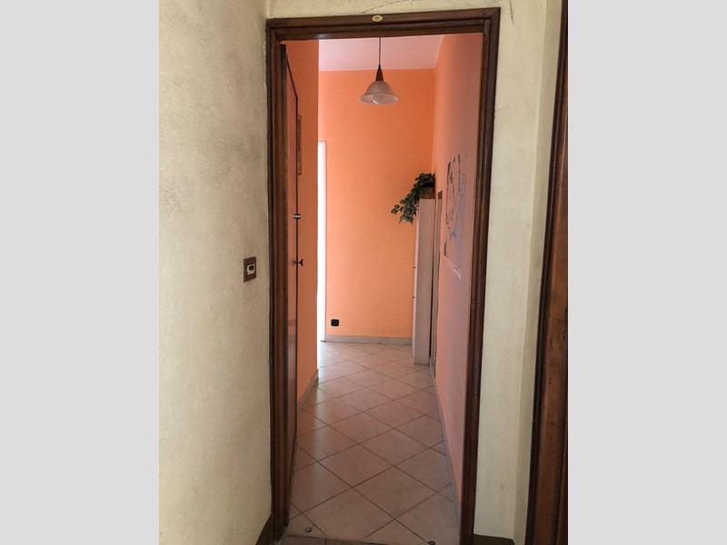 Monolocale in Vendita a Torino, zona Madonna di Campagnia, 40'000€, 48 m²