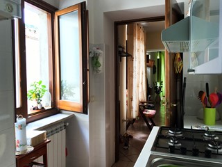 Casa Indipendente in Vendita a San Salvatore Telesino, zona Vico Notaro , 125'000€, 180 m², arredato