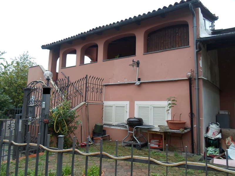 Casa Semi Indipendente in Vendita a Garlenda, zona Vicino Golf, 135'000€, 60 m²