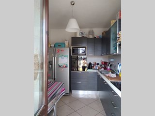 Appartamento in Vendita a Forlì, zona Vecchiazzano, 180'000€, 85 m²