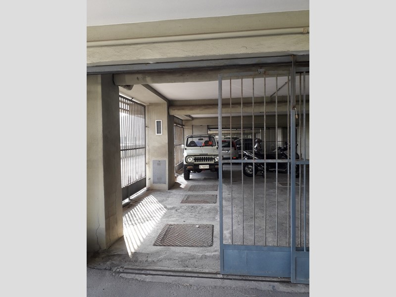 Posto auto in Vendita a Genova, zona San Teodoro, 16'000€, 14 m²