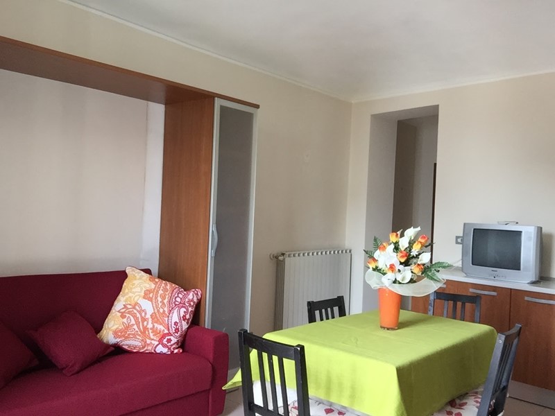 Bilocale in Affitto a Torino, zona Madonna di campagna, 500€, 60 m², arredato