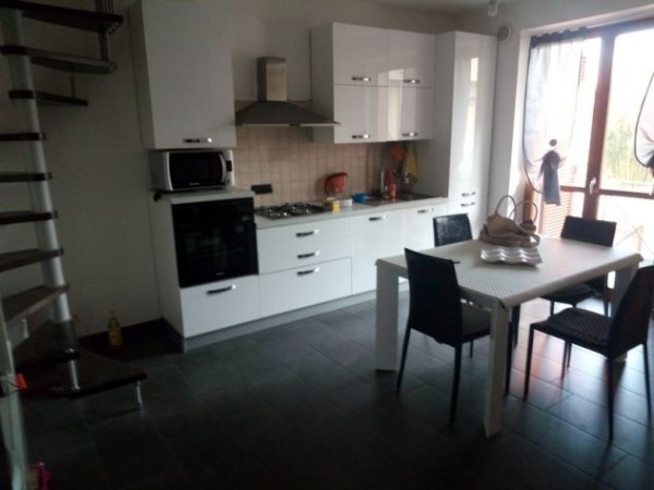 Bilocale in Affitto a Caselle Torinese, 390€, 45 m², arredato
