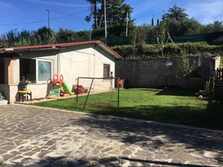 Villa in Vendita a Zagarolo, zona san Cesareo, 155'000€, 80 m², arredato