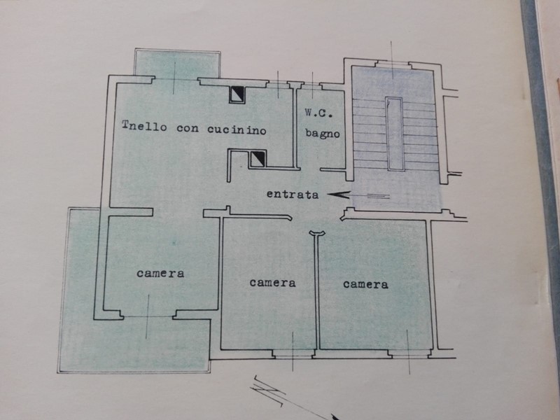 Appartamento in Vendita a Aosta, zona via sacco, 1, 150'000&euro;, 93 m²