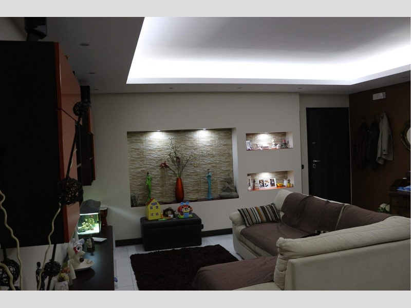 Quadrilocale in Vendita a Aci Sant'Antonio, zona Posta, 210'000€, 105 m²