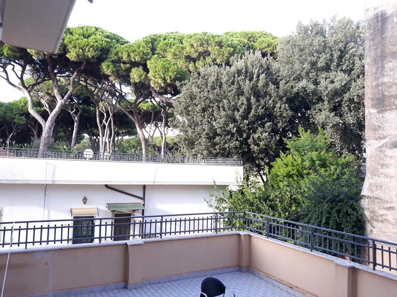 Quadrilocale in Vendita a Anzio, zona centro, 220'000€, 90 m²