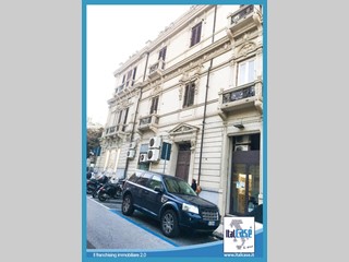 Bilocale in Affitto a Messina, zona Centro, 600€, 80 m², arredato