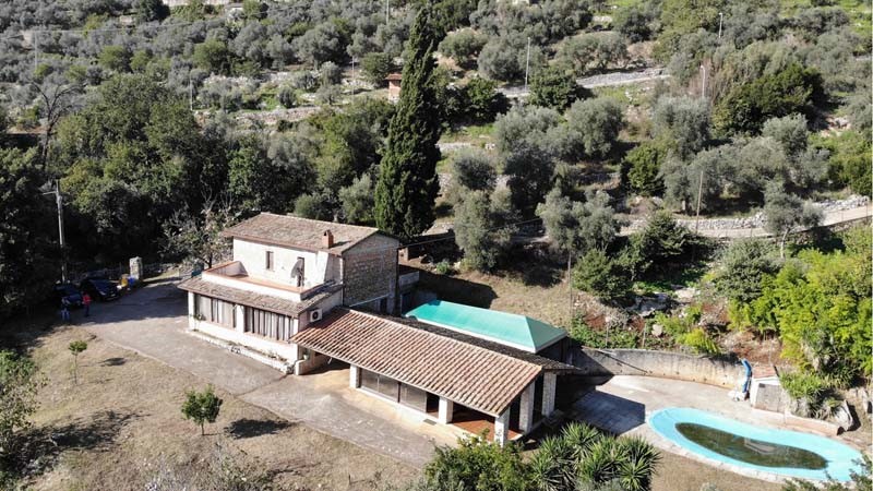 Villa in Vendita a Prossedi, 300'000&euro;, 245 m², arredato