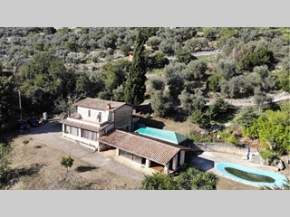 Villa in Vendita a Prossedi, 300'000€, 245 m², arredato