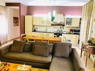 Trilocale in Vendita a Acireale, 149'000€, 119 m²